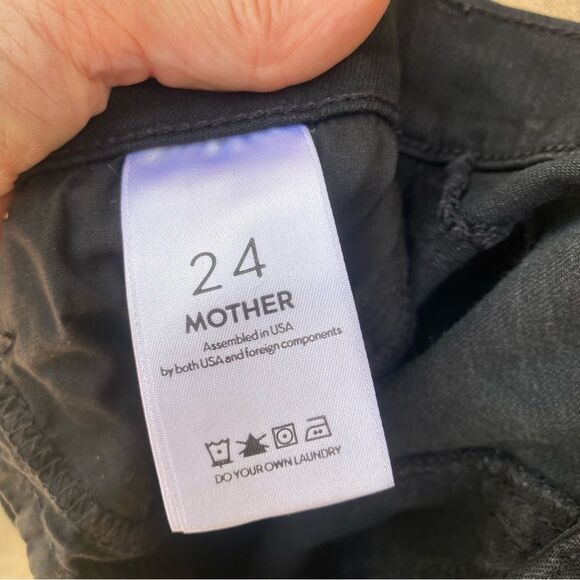 MOTHER THE DIAMOND SWOONER WASH: NOT GUILTY Jet Black Slim Fit Jeans size 24 - Picture 11 of 14